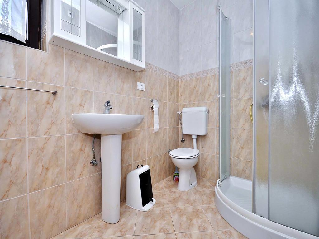 Apartments Mira 645 Porec Room photo